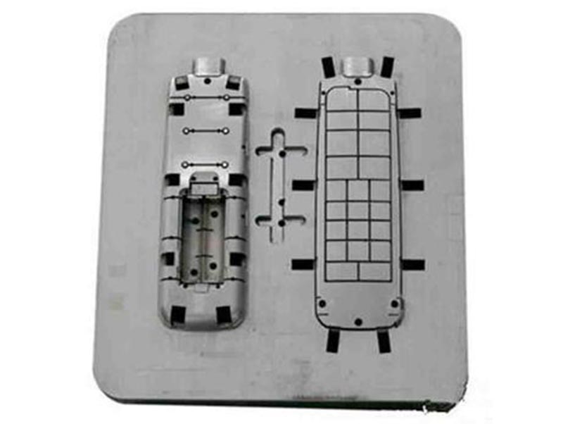 绿春精密塑料模-08